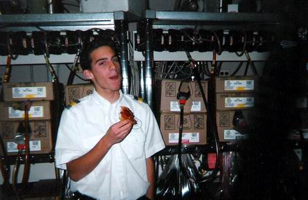 Abbey Theatres 8 - Employee Enjoying A Slice Or Two (newer photo)